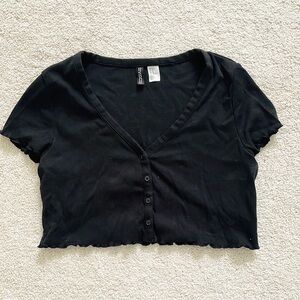 H&M Black Button-Up Crop Top